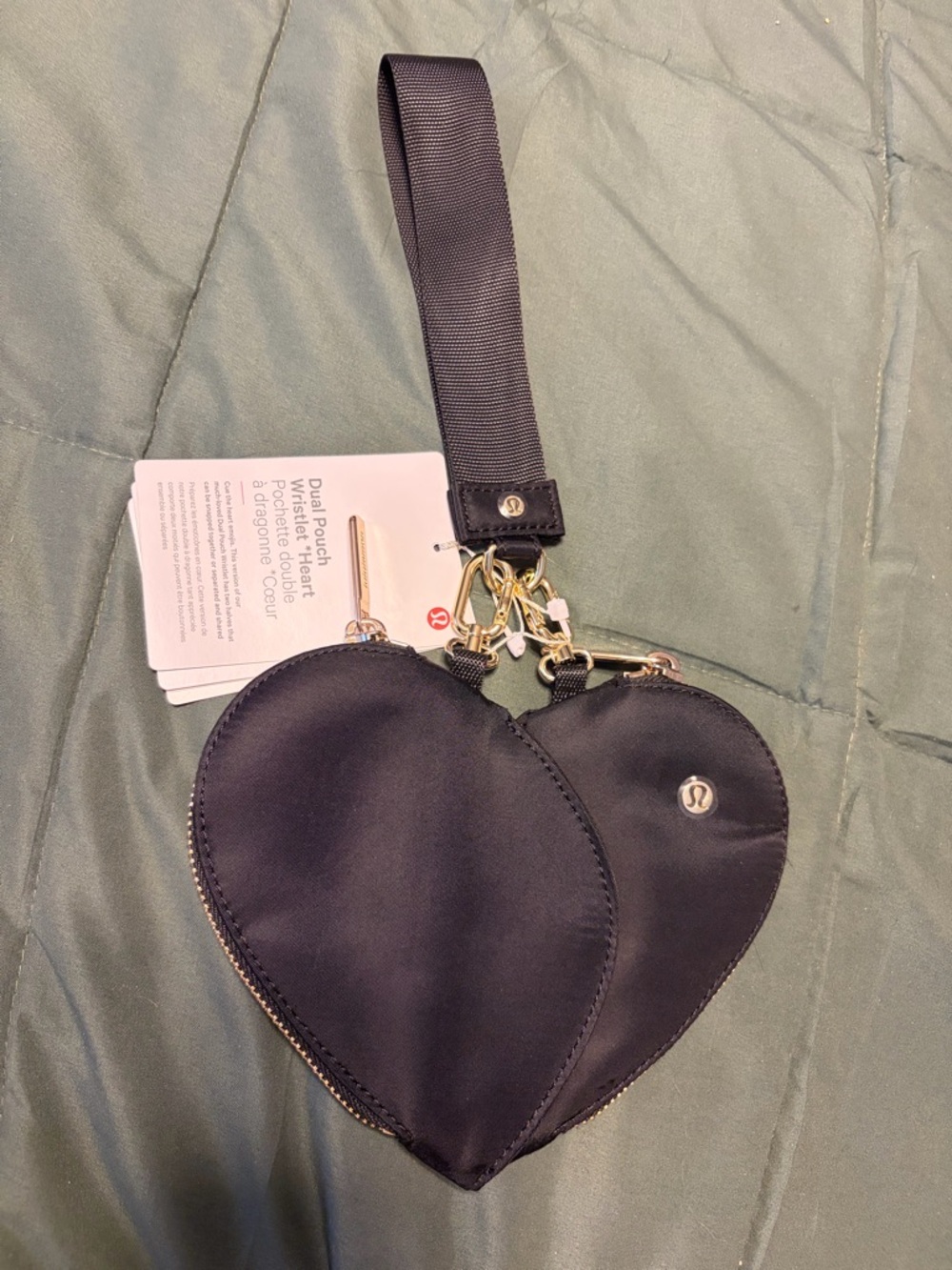 lululemon athletica Heart Wristlet Pouch in Black/gold